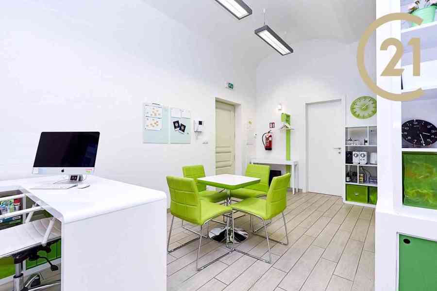 Samostatná  kancelář (37 m2) v projektu "La Corte", ul. Petrská, Praha 1 - foto 9