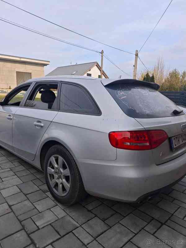 Audi A4 2,0   tdi 2012 - foto 2