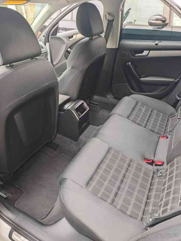 Audi A4 2,0   tdi 2012 - foto 3