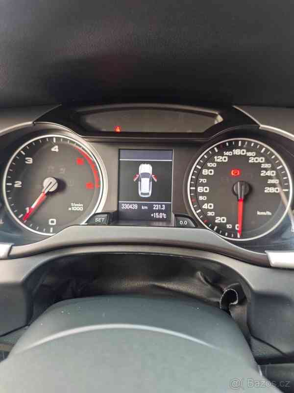 Audi A4 2,0   tdi 2012 - foto 5
