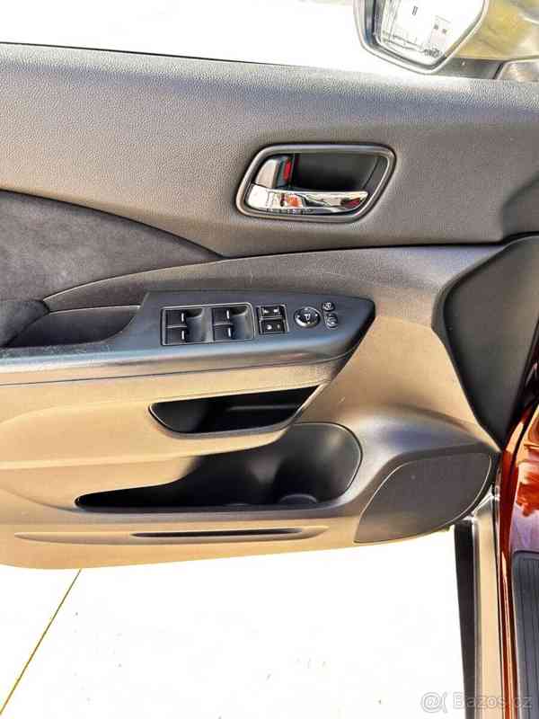 Honda CR-V 2,2   i-DTEC 4x4 - foto 18