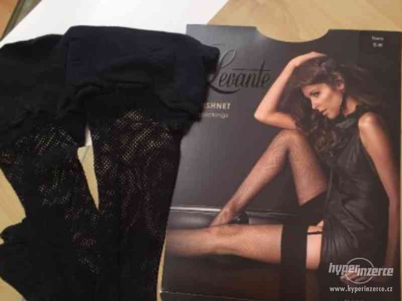 síťované černé samodržící punčochy - foto 2