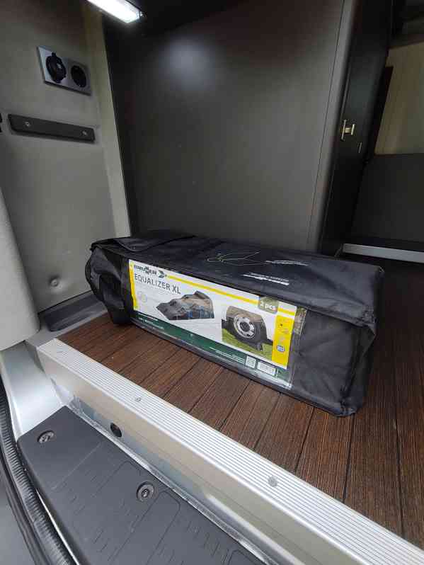 Volkswagen Grand California, 600 2024/ ČR/ Solar/ Off-grid - foto 18
