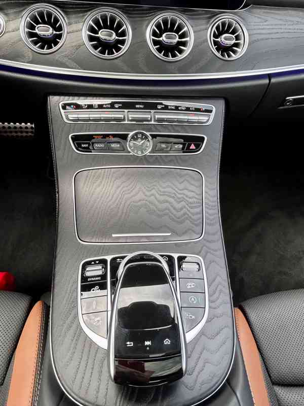 E 53 AMG 4Matic+ Coupe, Soft Close, Panorama, Hifi,Distronic - foto 14