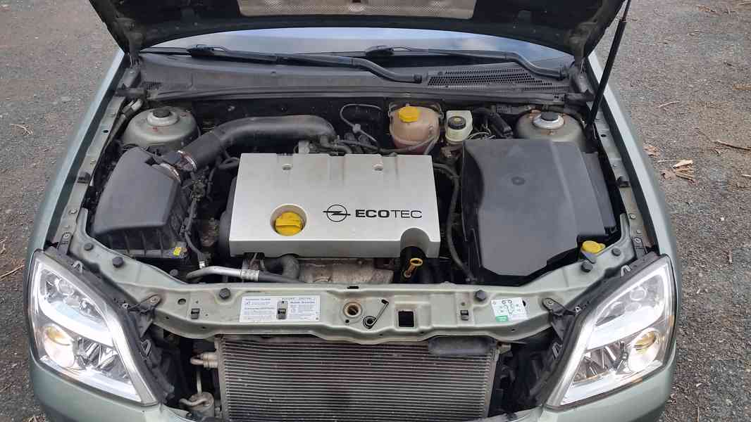 opel vectra c 1.8 16v 90kw - foto 6