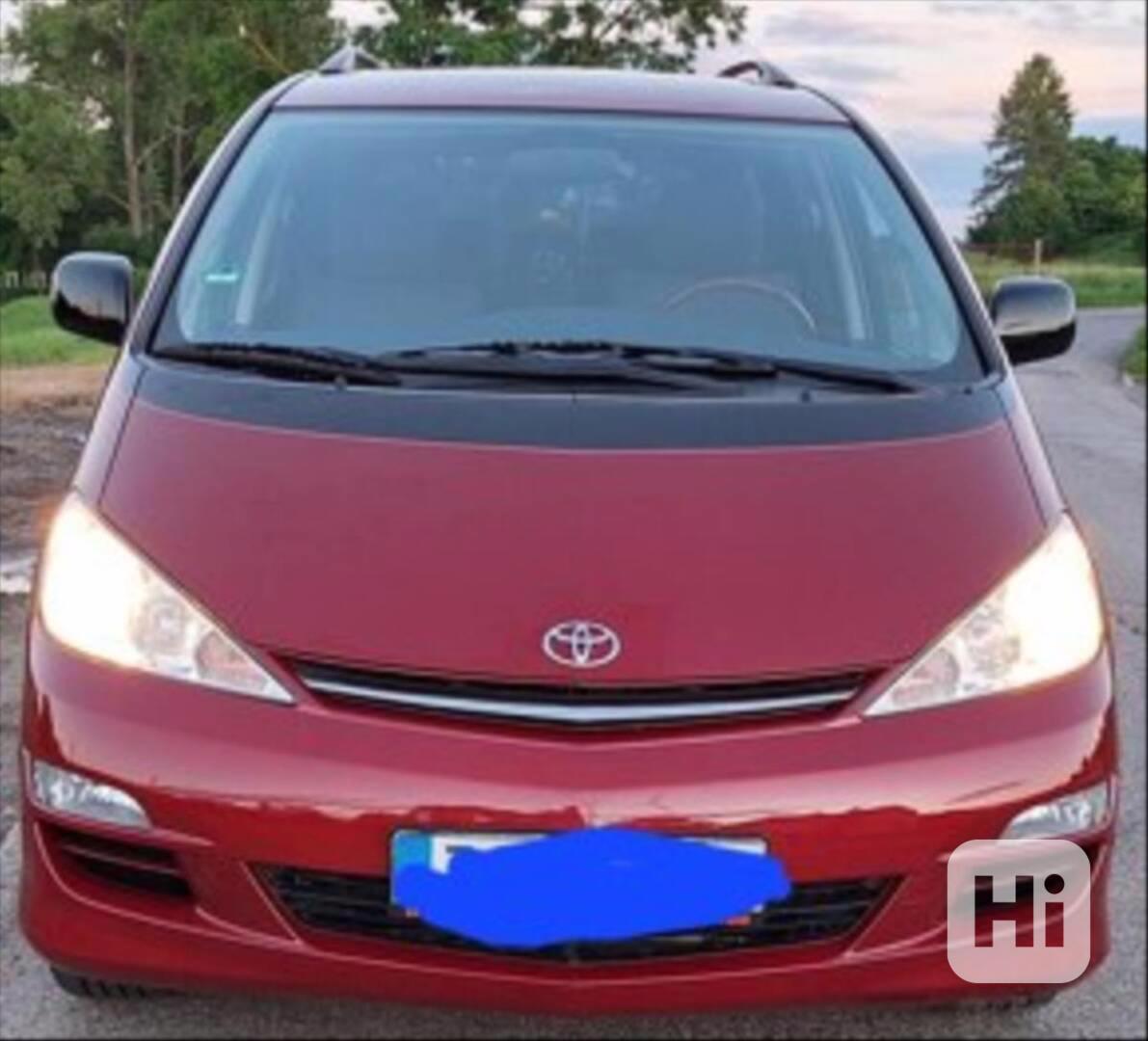 Toyota Previa 2,4 - foto 1