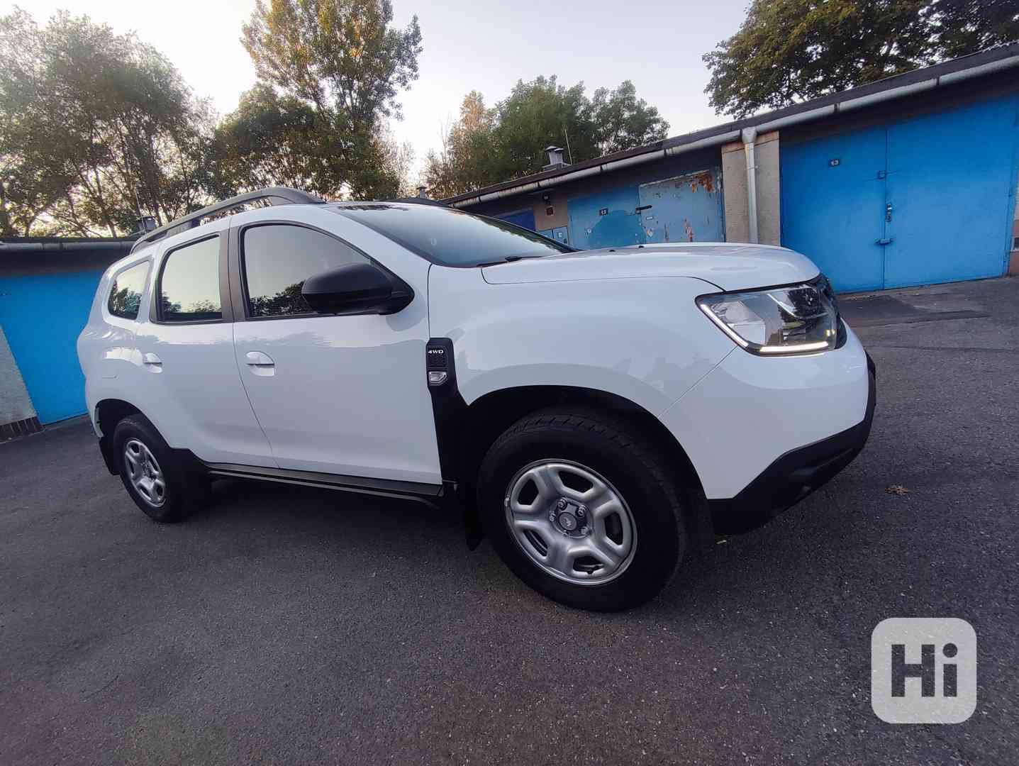 Dacia Duster 1.5 DCi 4x4,ČR,DPH,kamera,NAVI,1.maj,tažné - foto 1