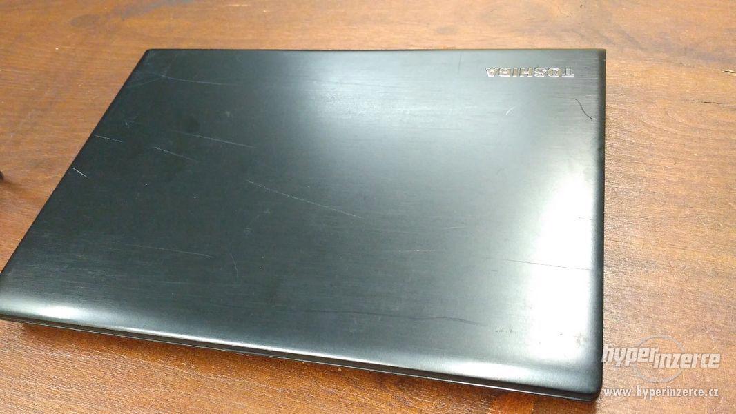 luxusní lehký notebook Toshiba, Intel i5, 500GB HDD, 6GB RAM - foto 9