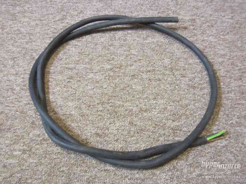 Kabel CYKY 4Bx16 mm, 2,8m, váha 2,7kg. - foto 1