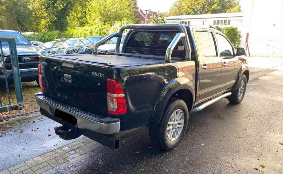 Toyota Hilux3.0 D-4D Aut. 126kw - foto 8