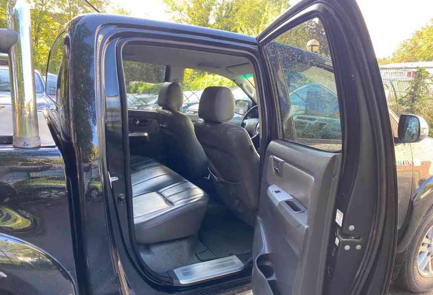 Toyota Hilux3.0 D-4D Aut. 126kw - foto 3