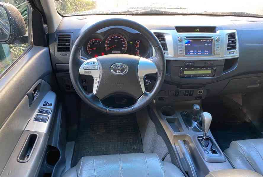 Toyota Hilux3.0 D-4D Aut. 126kw - foto 5