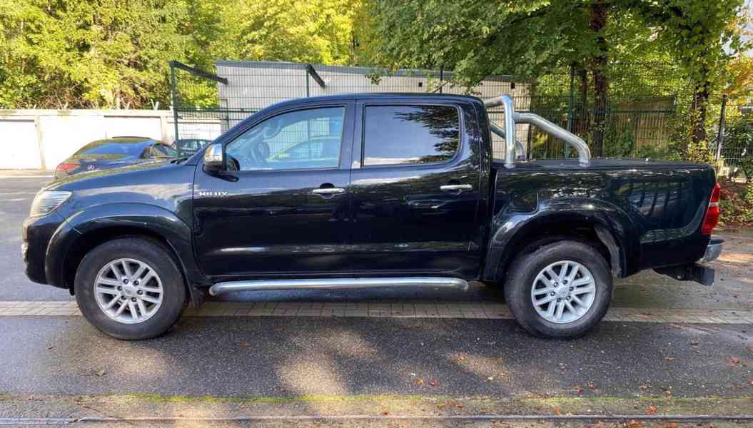 Toyota Hilux3.0 D-4D Aut. 126kw - foto 6