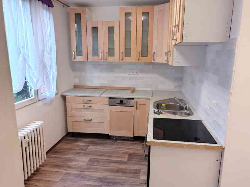 Teplice - velký zrekonstruovaný byt 3+1 (86 m²) s lodžií - foto 6