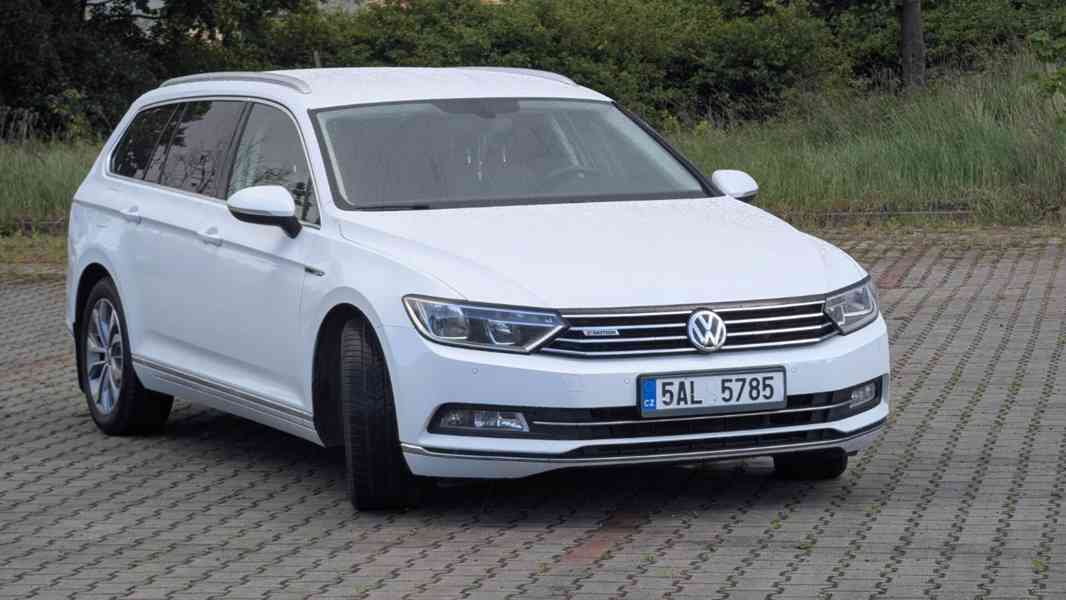 Volkswagen Passat B8 Variant 2.0 TDI 140 kW DSG 4Motion - foto 9