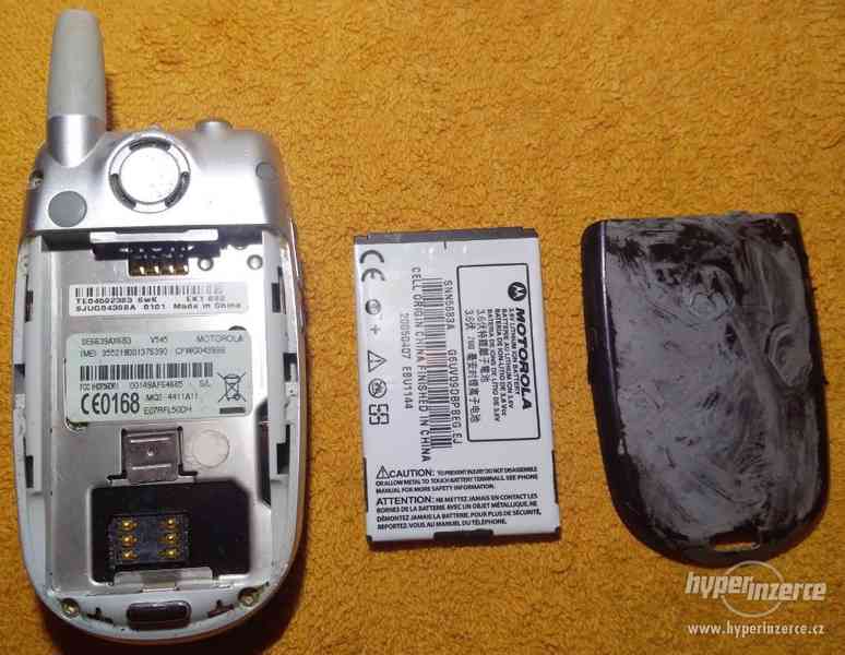 Motorola V545 +Siemens S45 +LG GD330 -k opravě nebo na ND!!! - foto 10