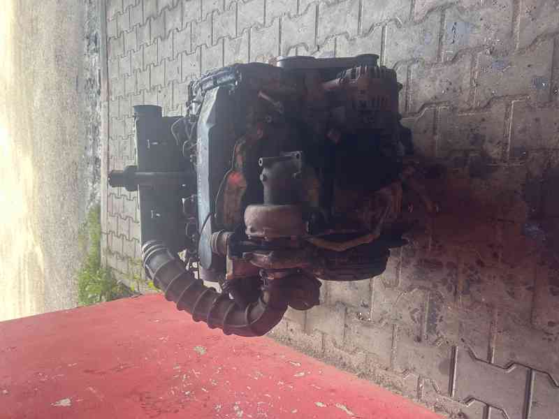 Ford Transit 2,0 TDCI 92KW FIFA r.2003 motor prodá - foto 2