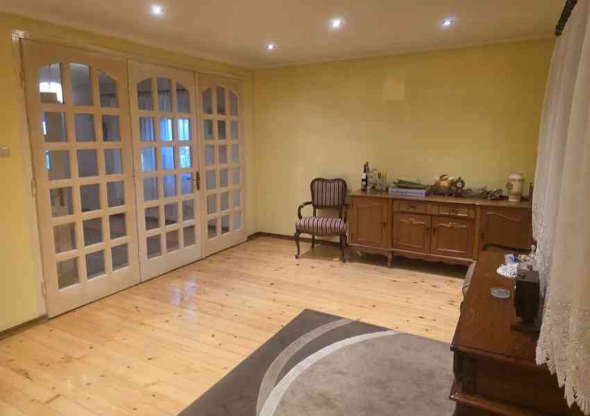 🏡 Prostorný RD s velkým pozemkem na Banátu - foto 3