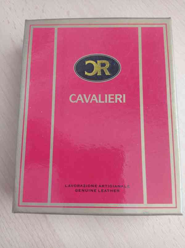 Peněženka kožená NOVÁ, 10,5 cm x 10 cm - foto 4