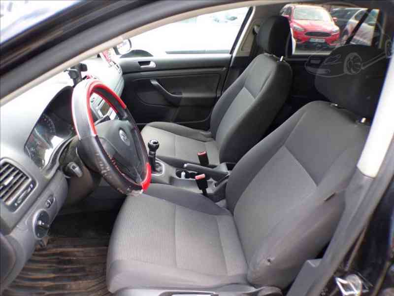 Volkswagen Golf 1,9 TDI - foto 7