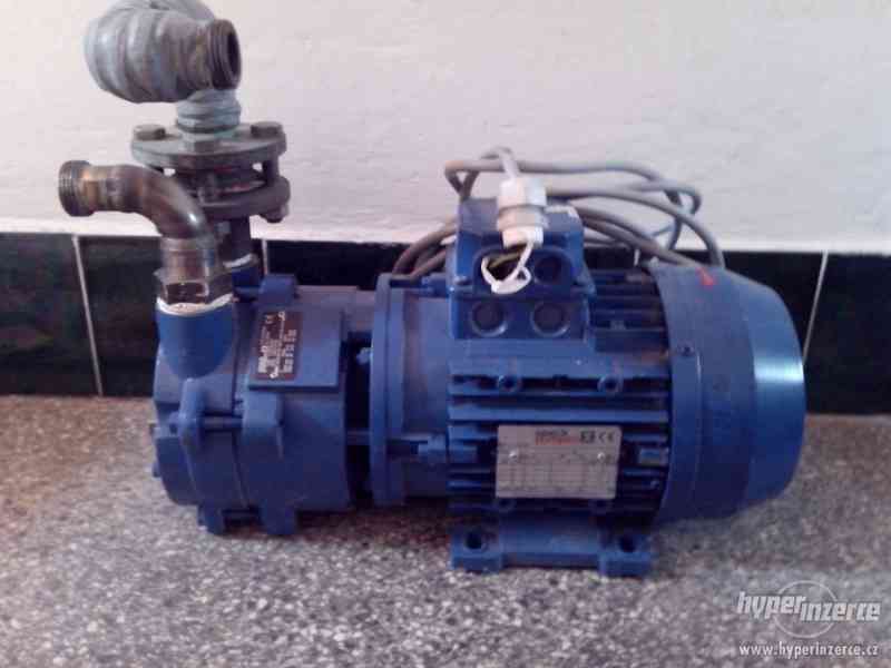 Motor s pumpou - foto 1