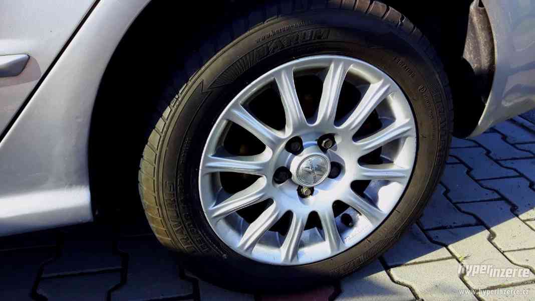Škoda Fabia 1.4 16V 74kw - foto 2