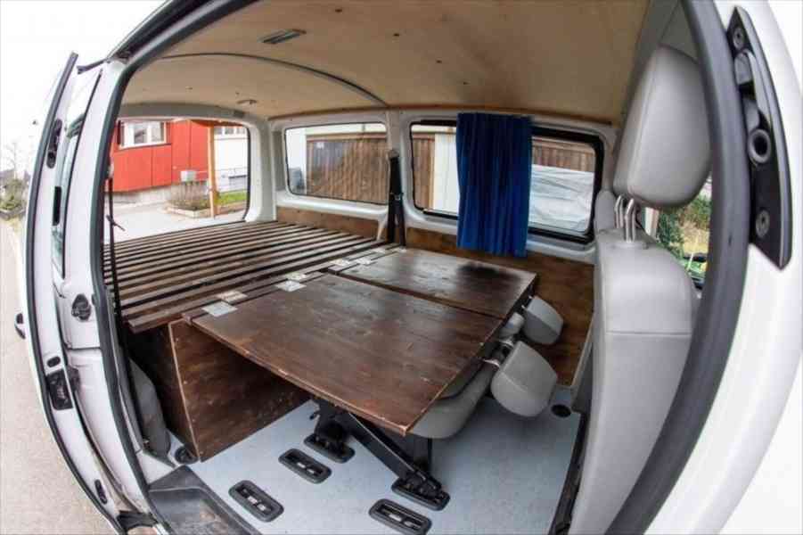 Volkswagen Transporter 2,0 Transporter s úpravou na campe - foto 9