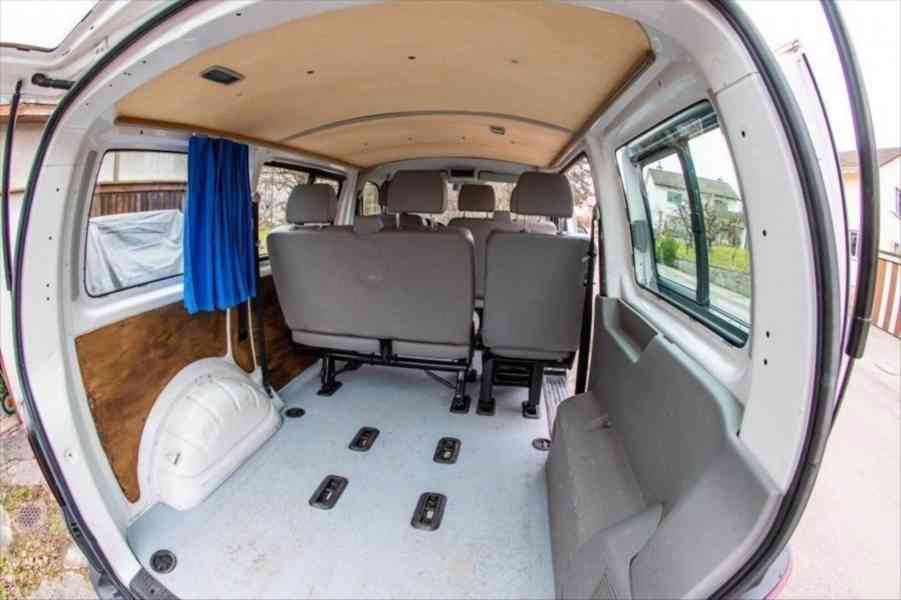 Volkswagen Transporter 2,0 Transporter s úpravou na campe - foto 5