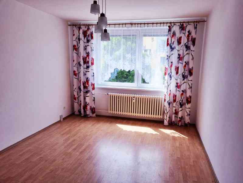 Pronájem bytu 1+kk /31 m2/-Letovice - foto 1