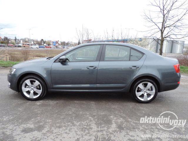 Škoda Octavia 1.2, benzín, r.v. 2015 - foto 17