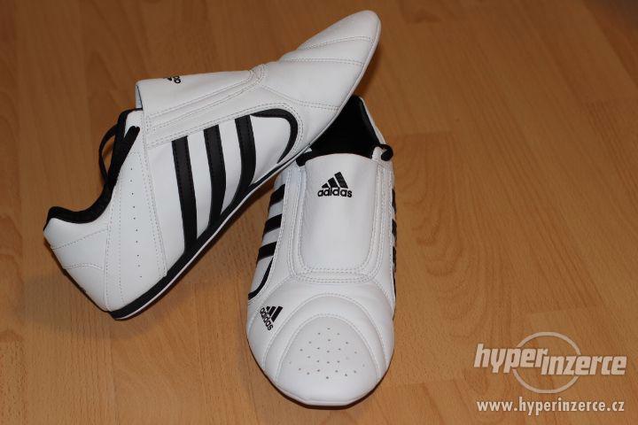 Sportovní boty Adidas Budo III, vel. 46 - foto 2