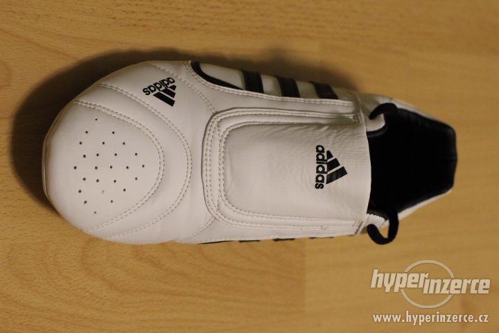 Sportovní boty Adidas Budo III, vel. 46 - foto 4