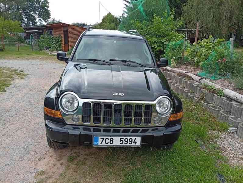 Jeep Cherokee 2,8 - foto 1