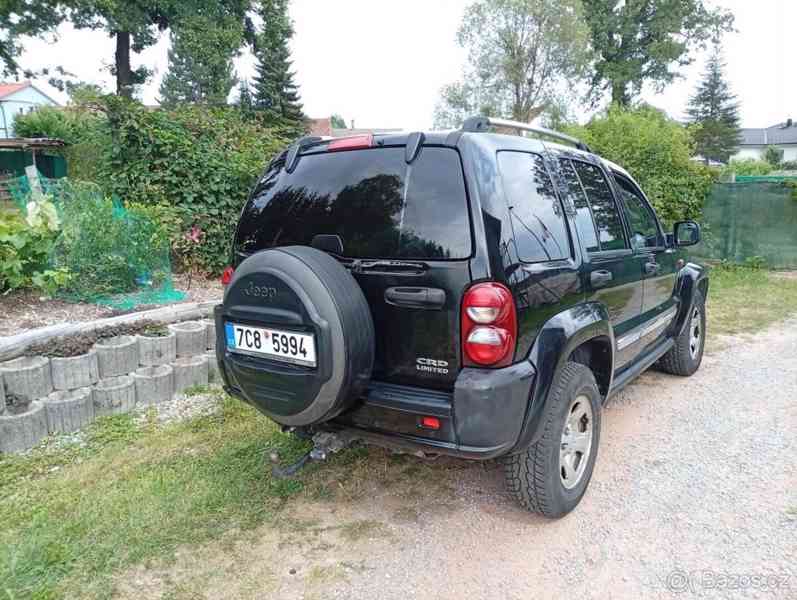 Jeep Cherokee 2,8 - foto 6