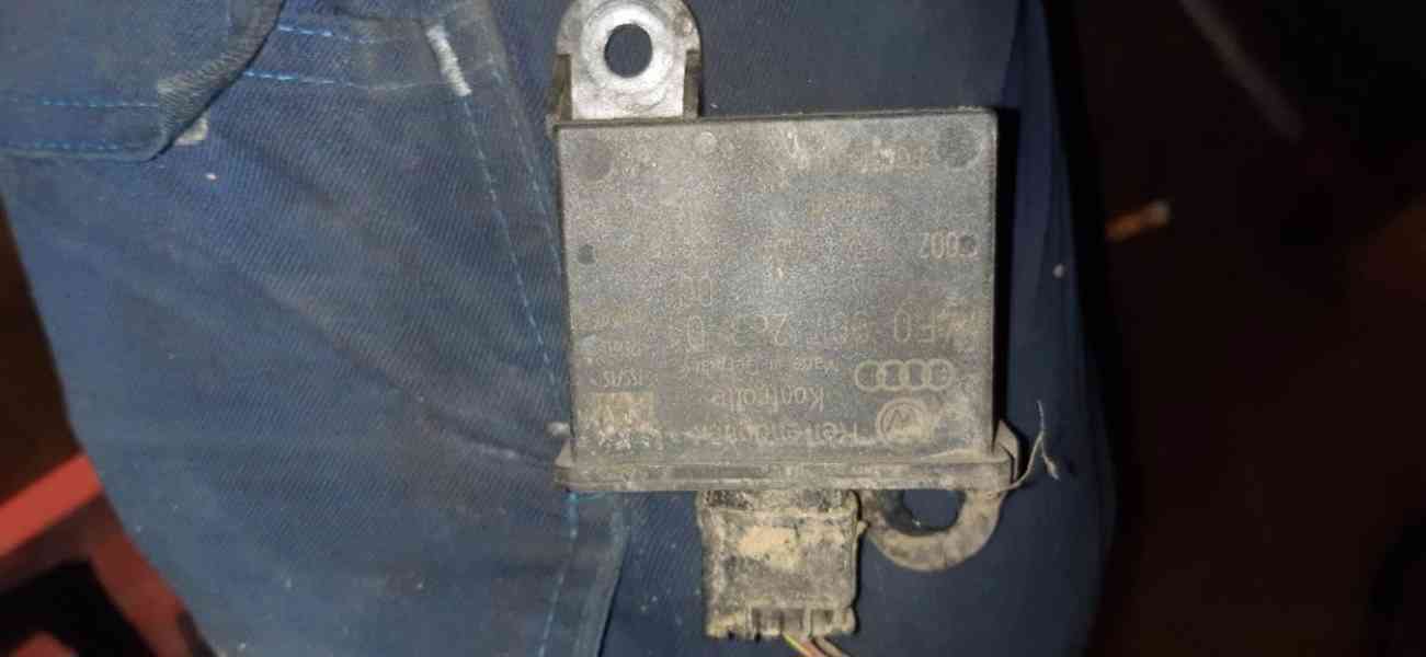 vysílač audi - foto 2