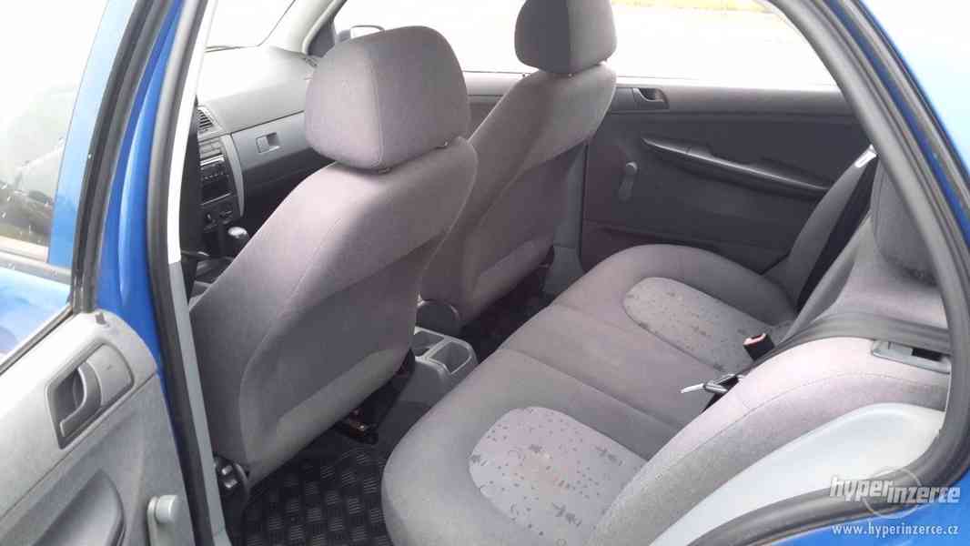 Škoda Fabia sedan 1.4i - foto 13