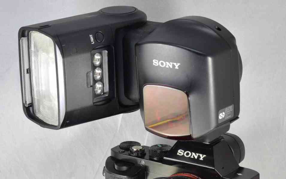 Blesk: SONY HVL-F60M **GN: 60*ADI*Světlo LED - foto 3