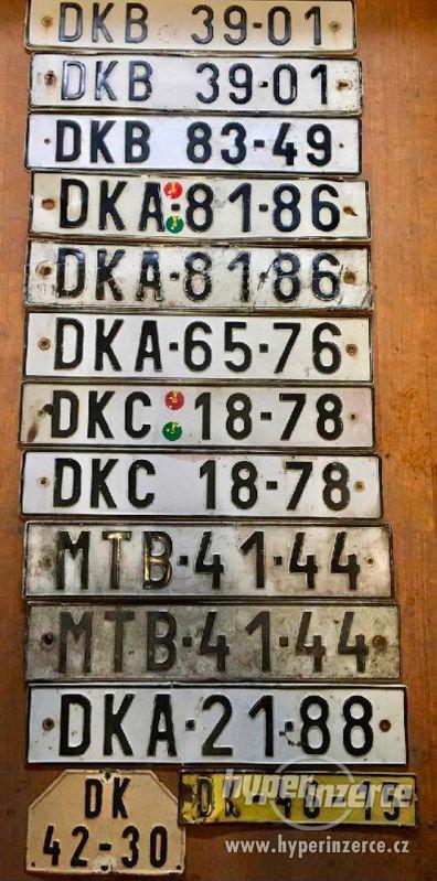 Koupím staré písmenkové značky, SPZ do sbírky ČSSR, ČR a SR - foto 1