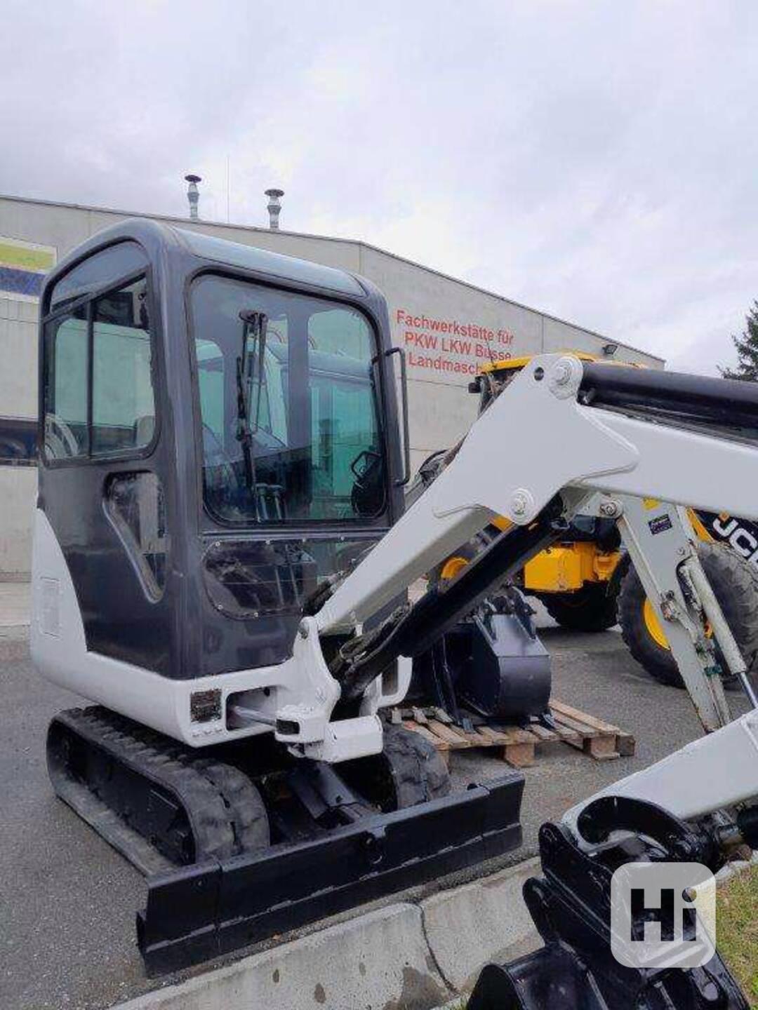 Aukce: Minibagr Bobcat 322G   - foto 1