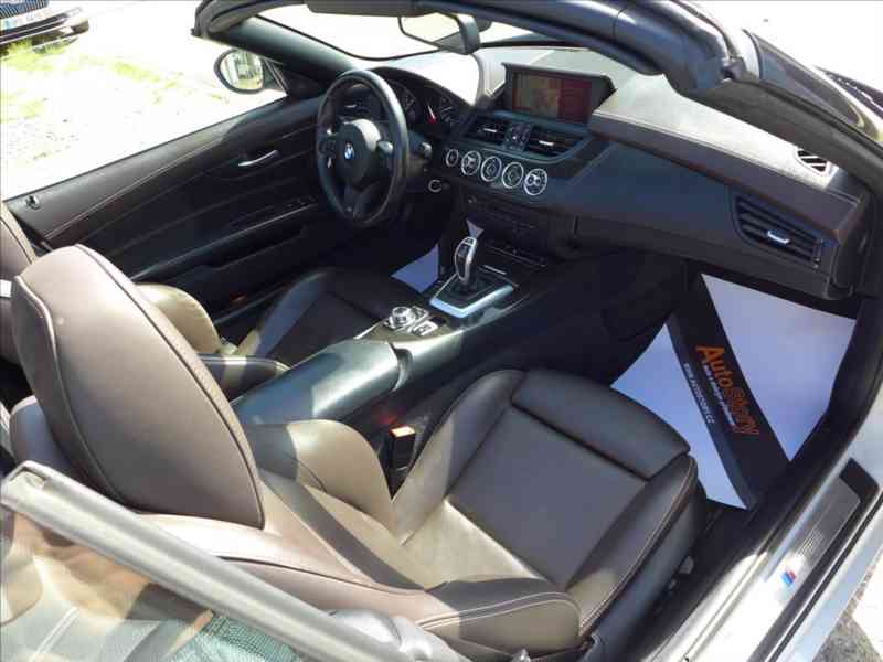 BMW Z4 3,0 35i-225KW - 1.MAJ, DPH - foto 9