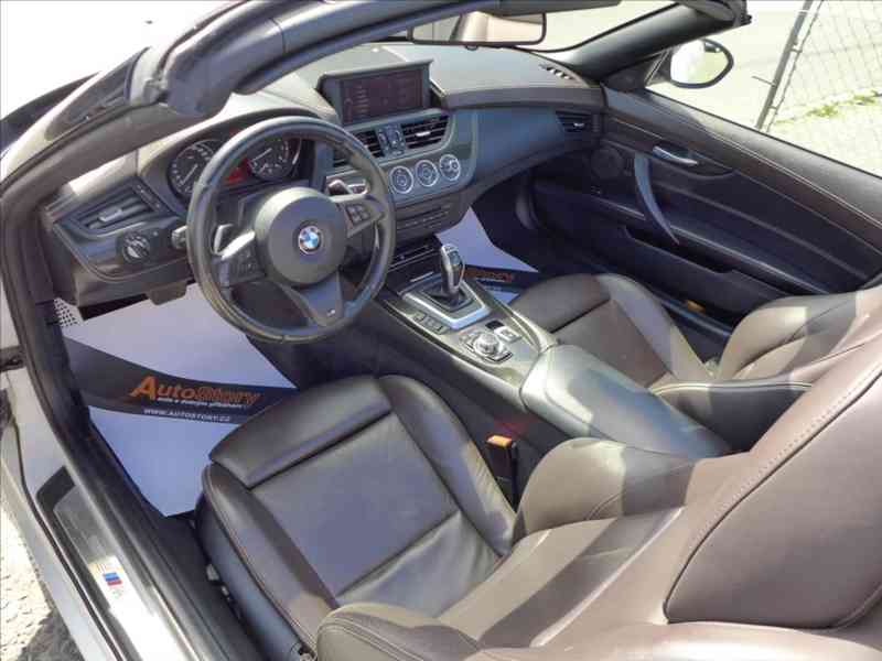 BMW Z4 3,0 35i-225KW - 1.MAJ, DPH - foto 7