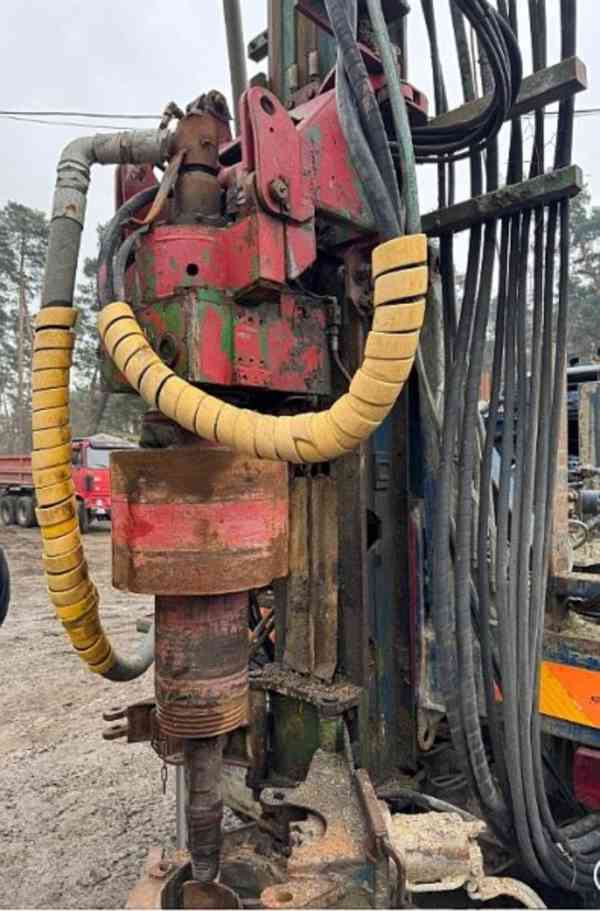 875 daNm/30m(150m) vrt Wirth eco1 +6x6 T815 Tatra studny - foto 10
