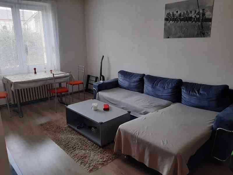 Hořovice - pronájem bytu 2+kk, 55 m2, po rekonstrukci - foto 2