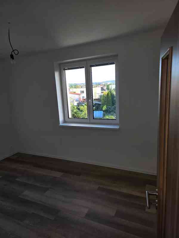 Pronájem bytu 2+kk 43 m² - foto 4