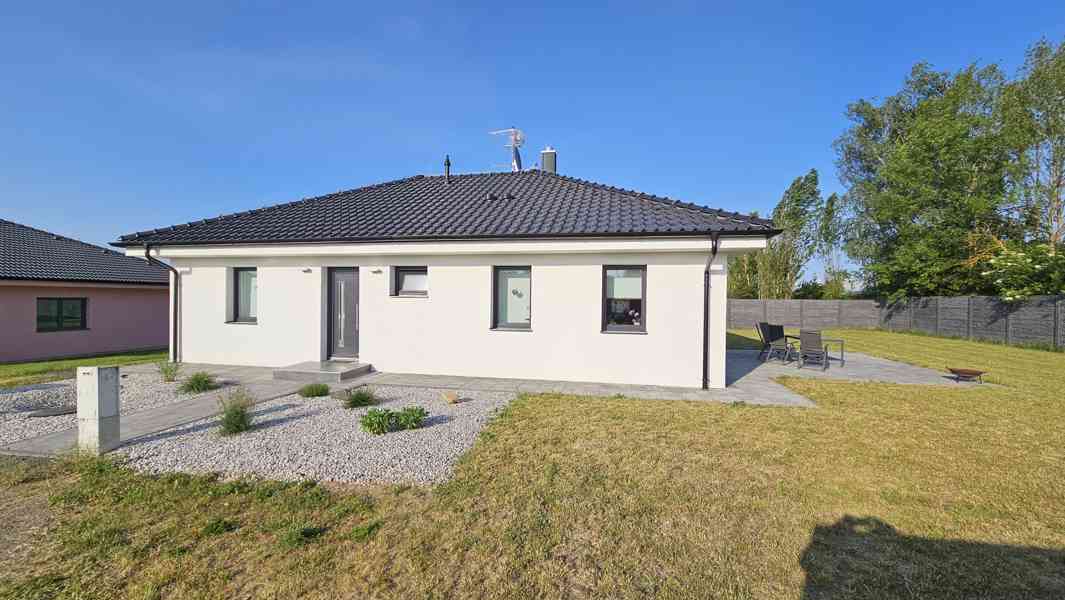 Prodej rodinného domu 102 m², pozemek 927 m² Vejprnice  - foto 1