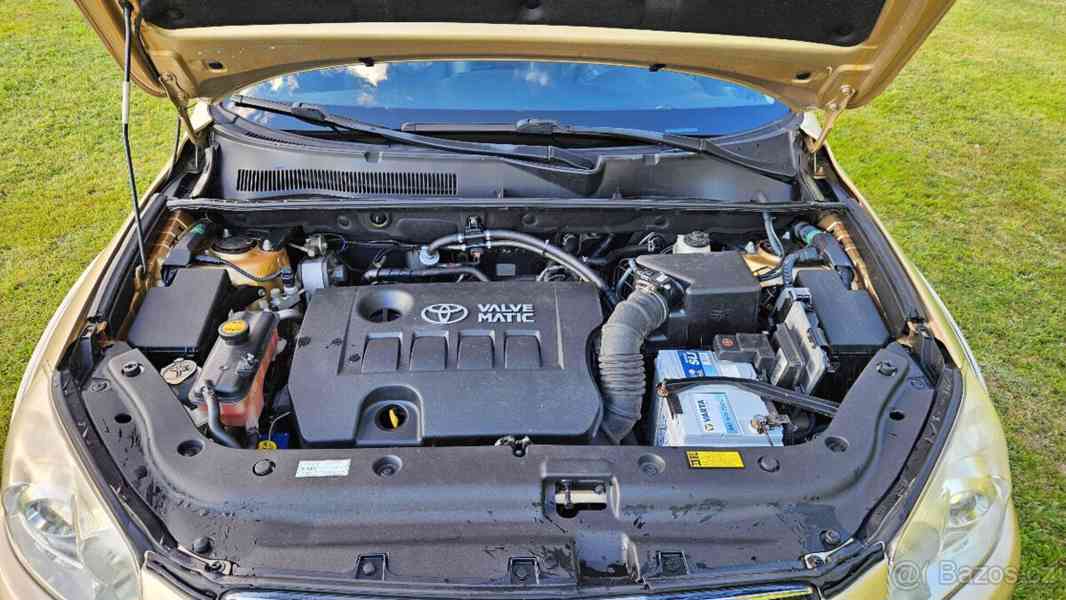 Toyota RAV4 2,0   4x4 LPG, 116 kW, KŮŽE, TAŽNÉ - foto 7