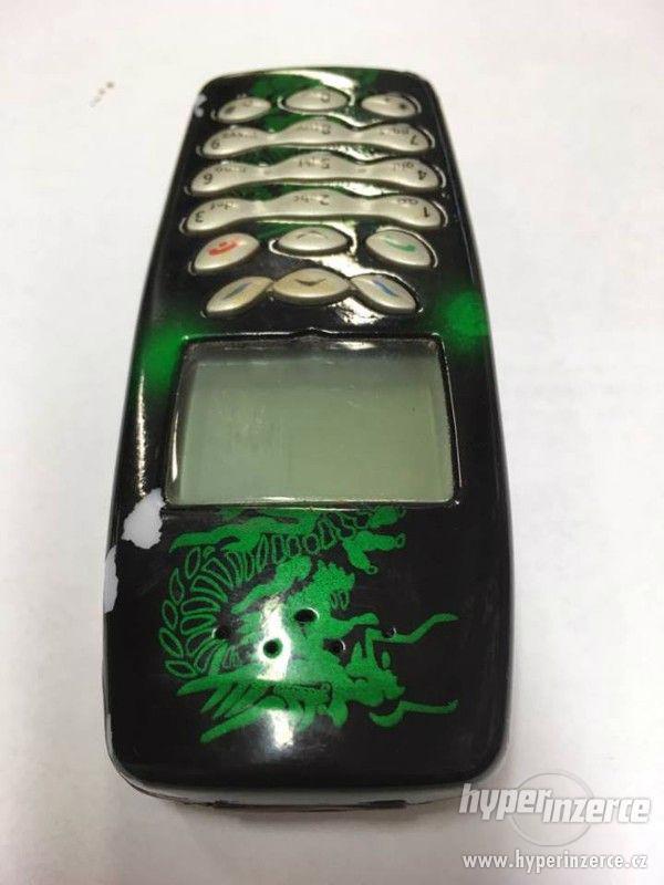 Nokia 3410 černá se zeleným drakem (V18010045) - foto 4