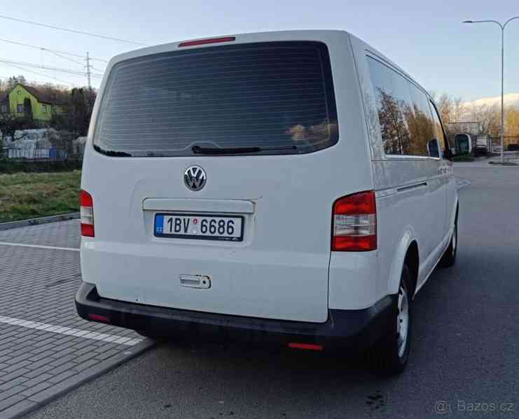 Volkswagen Caravelle 2,5 T5 LONG 2008 96kW - foto 11