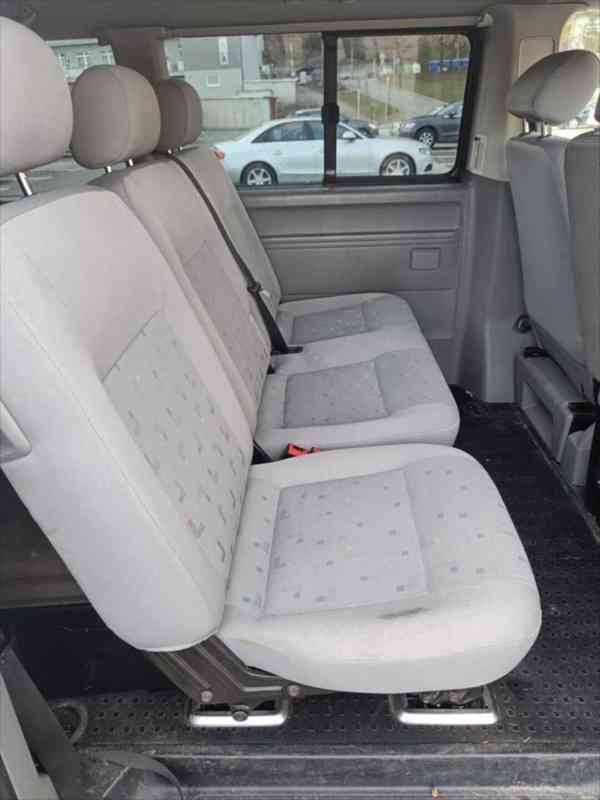 Volkswagen Caravelle 2,5 T5 LONG 2008 96kW - foto 3