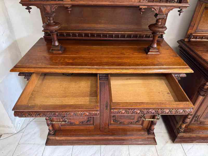 Starožitné párové příborníky Henri II. - foto 12